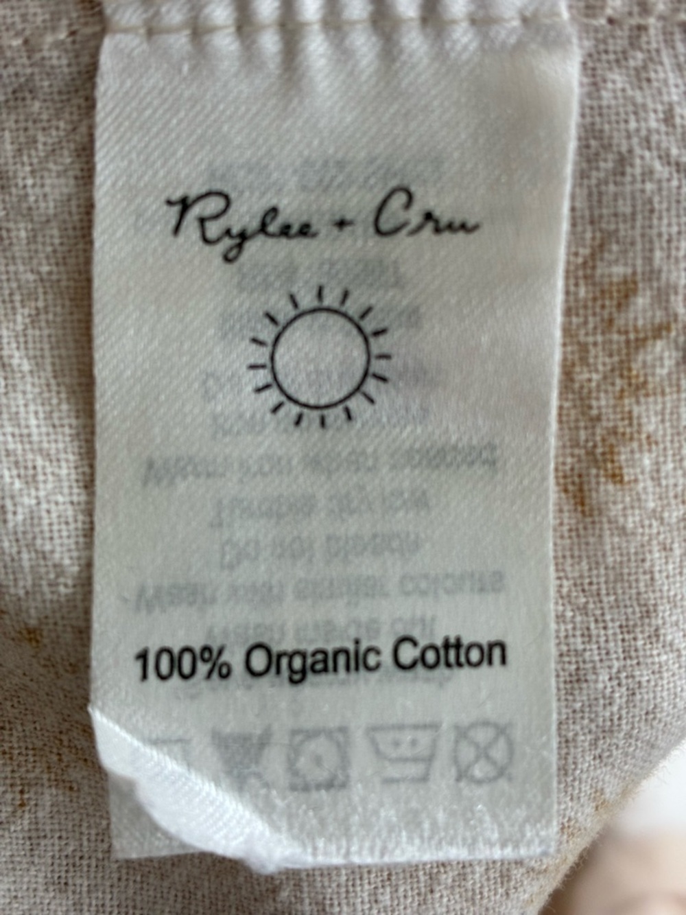 Rylee + Cru Pajama Set with Suns - Picture 10 of 12
